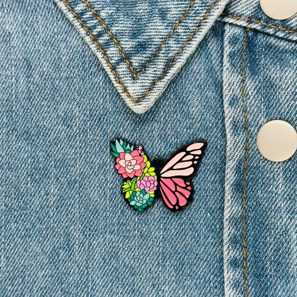🤩Butterfly & Succulent Enamel Pin Accessory Colorful insect brooch🤩 - Picture 1 of 6